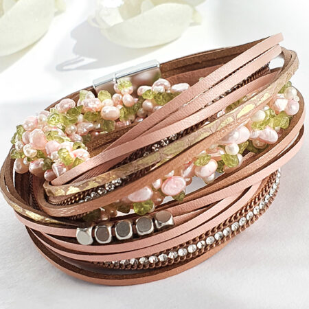 Virágzás beige szálak bőr női karkötő