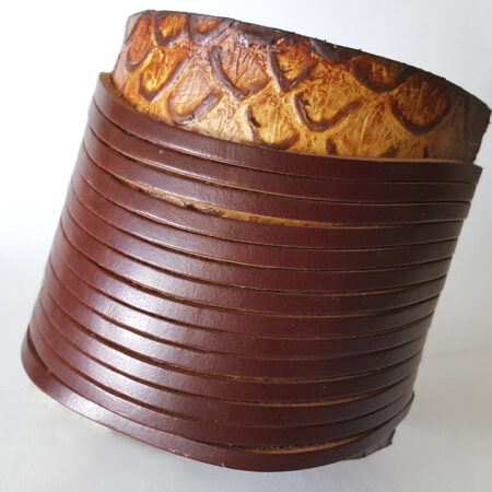 Férfi barna színű kettős bőr karkötő